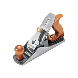 Cepillo para carpintero #4 base estriada, Truper