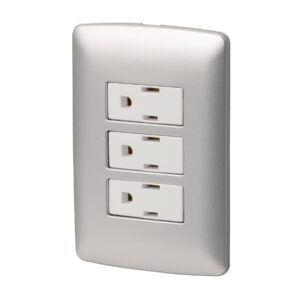 Placa armada 3 contactos aterrizados, plata, línea Italiana